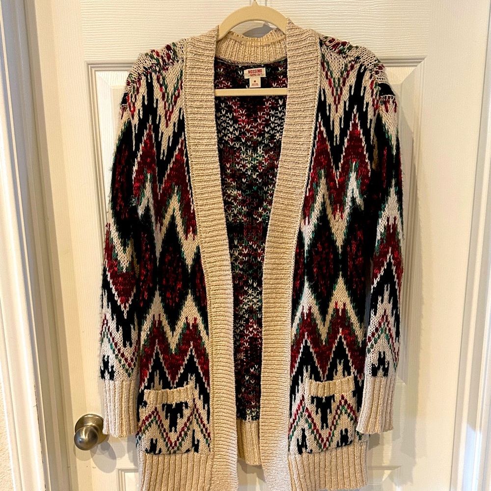 Mossimo Beige and Red Patterned Cardigan size M